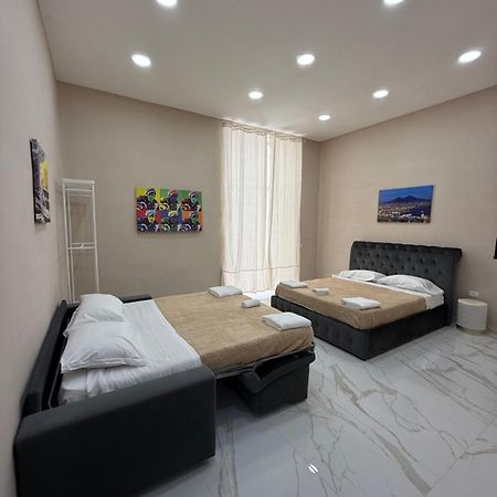 Valentino Caracciolo 105 Apartman Nápoly Kültér fotó