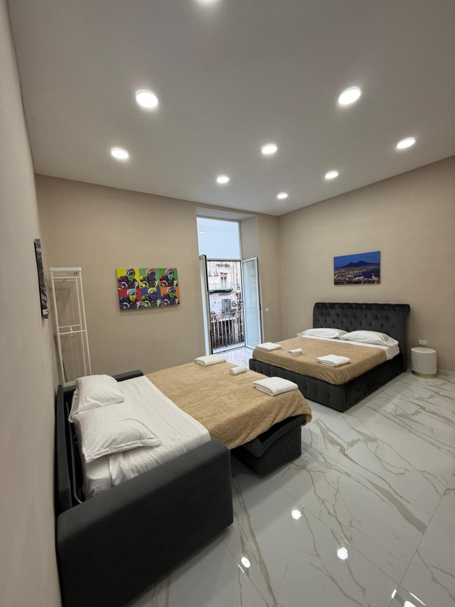 Valentino Caracciolo 105 Apartman Nápoly Kültér fotó
