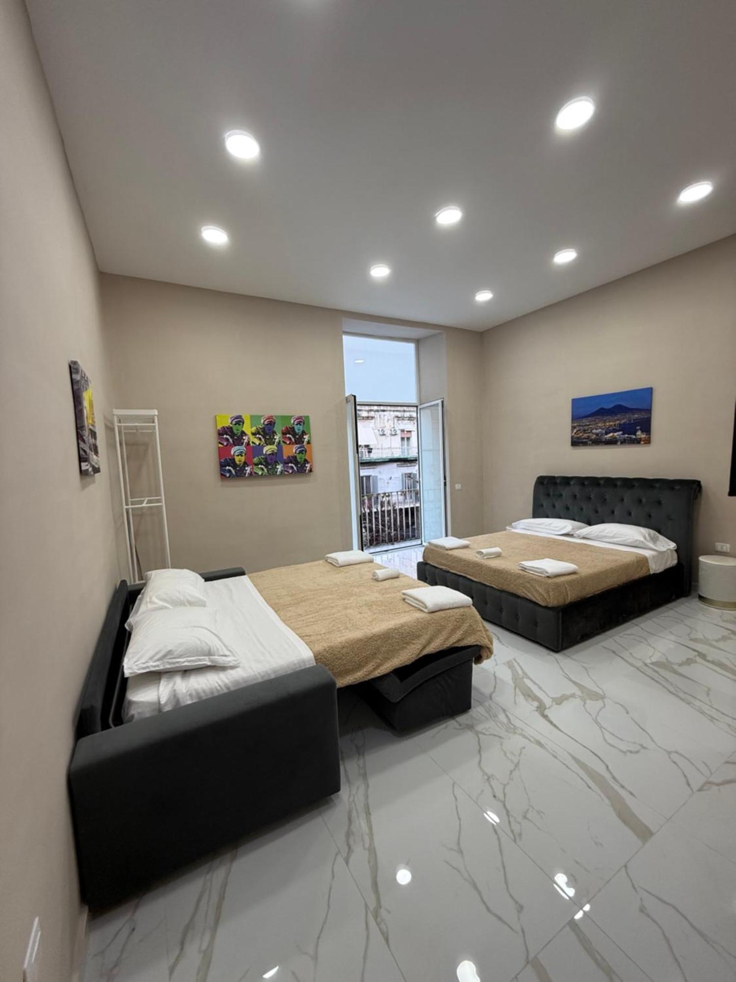 Valentino Caracciolo 105 Apartman Nápoly Kültér fotó
