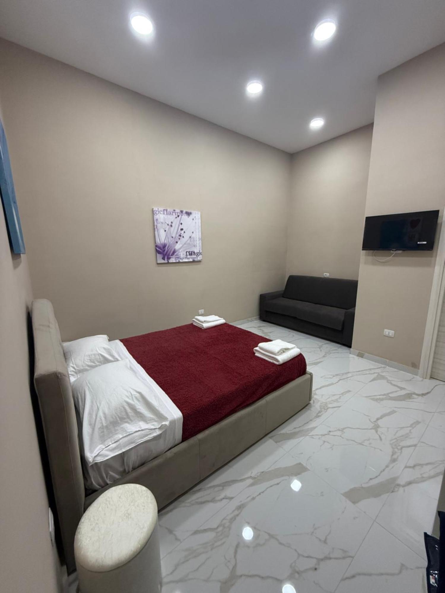 Valentino Caracciolo 105 Apartman Nápoly Kültér fotó