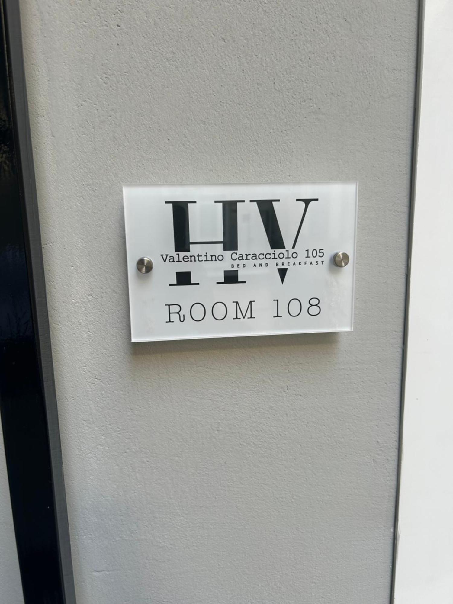 Valentino Caracciolo 105 Apartman Nápoly Kültér fotó