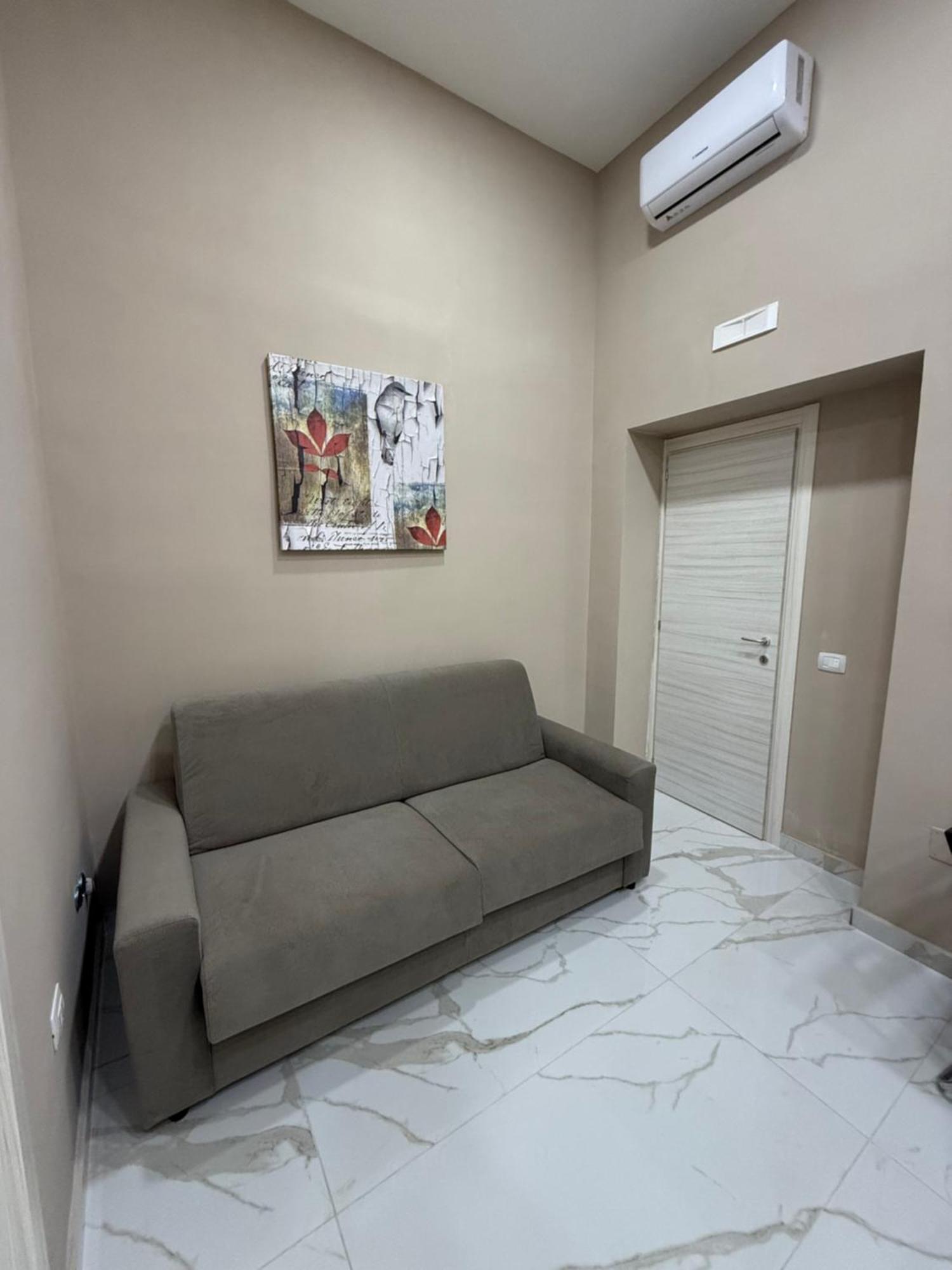 Valentino Caracciolo 105 Apartman Nápoly Kültér fotó